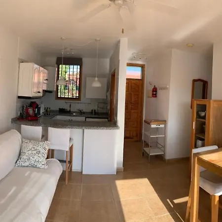 Bright With Pool In Tenerife South Appartement *